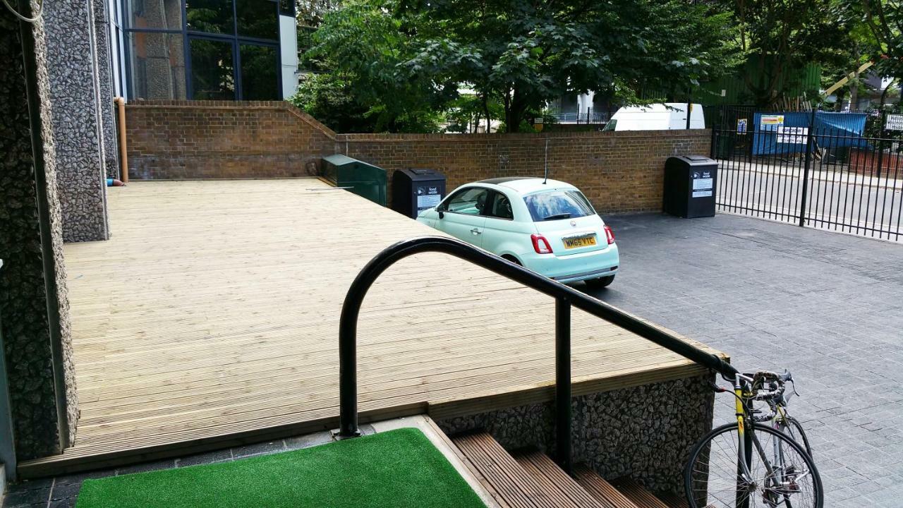 Cygnet House Aparthotel Croydon Exterior foto